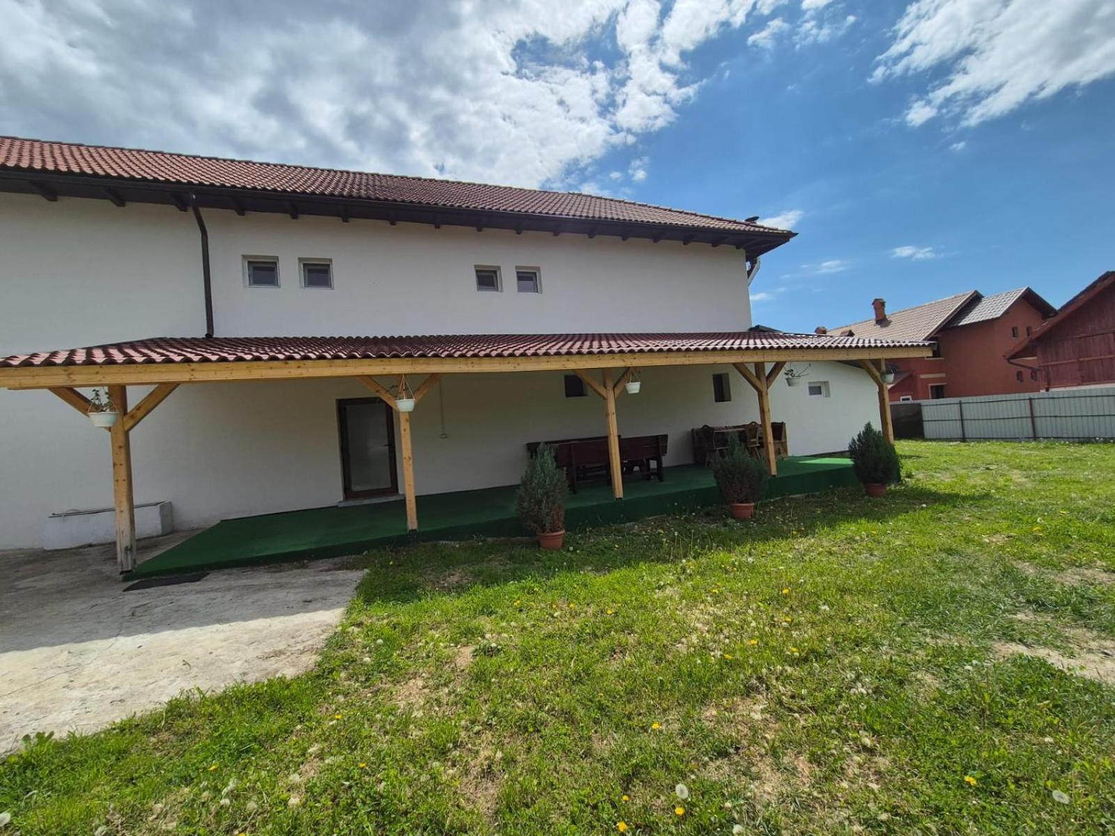 Pensiunea Ileana Novaci-Străini Exterior photo
